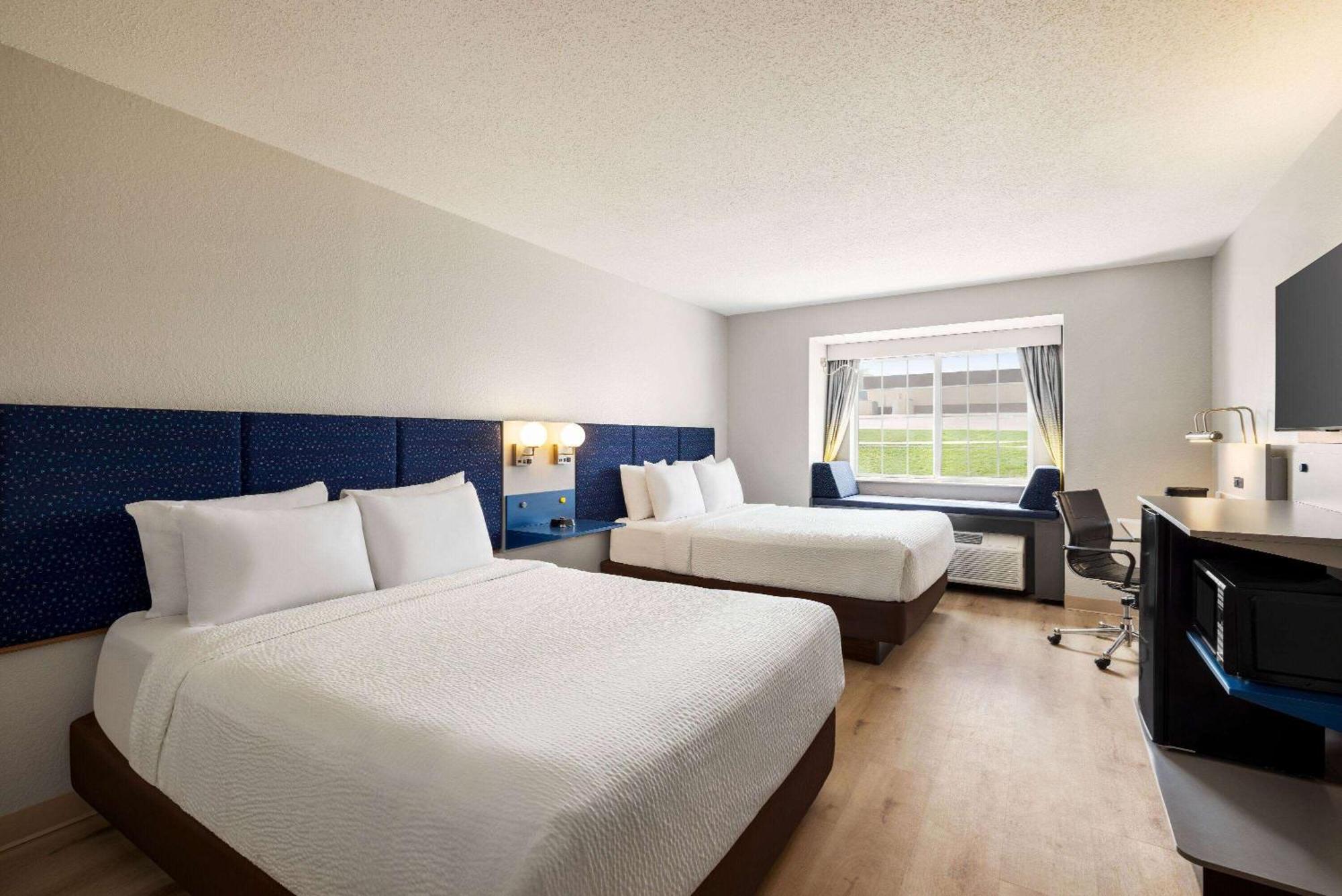 Microtel Inn & Suites By Wyndham New Ulm Eksteriør bilde